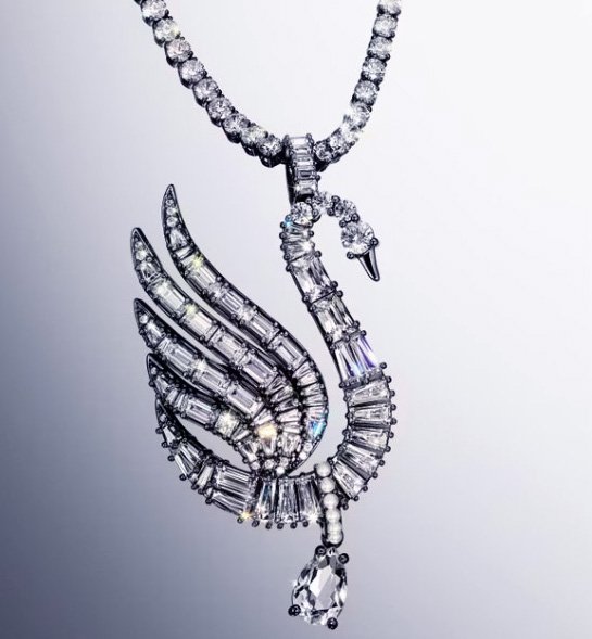Gems News Swarovski Unveils Vienna Collection to Celebrate 130 Years 3
