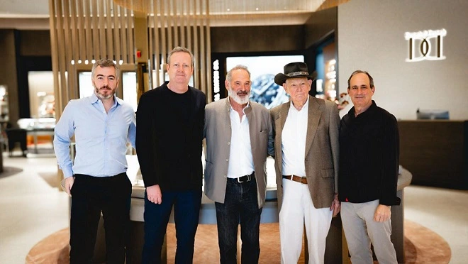 United States Jewelry News American Watch and Jewelry Retailer Deutsch Deutsch Taken Over by Watches of Switzerland 1