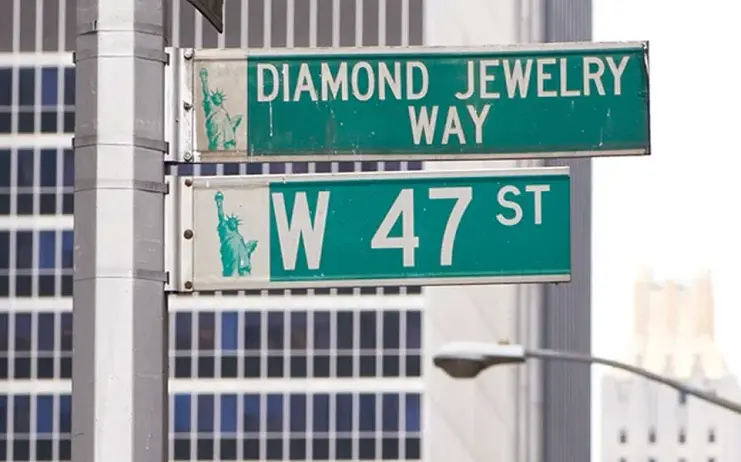 United States Jewelry News New York s 47th Street Sees Bridal Gold and Gemstone Boom