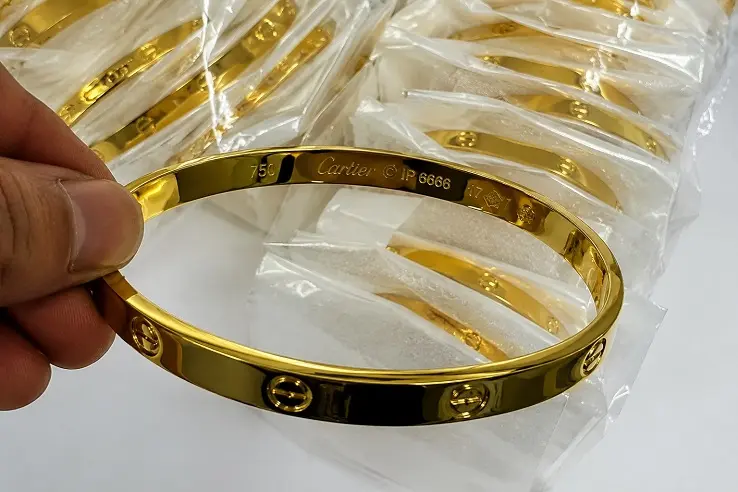 Gems News US Customs Seizes 3.7M Fake Jewelry Haul Originating from Hong Kong